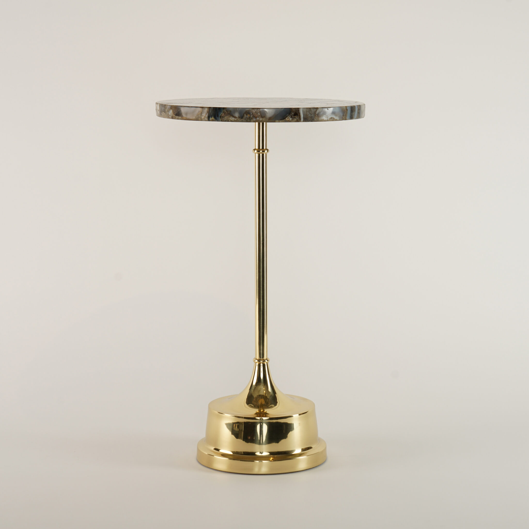 Accent furniture detail view twelve